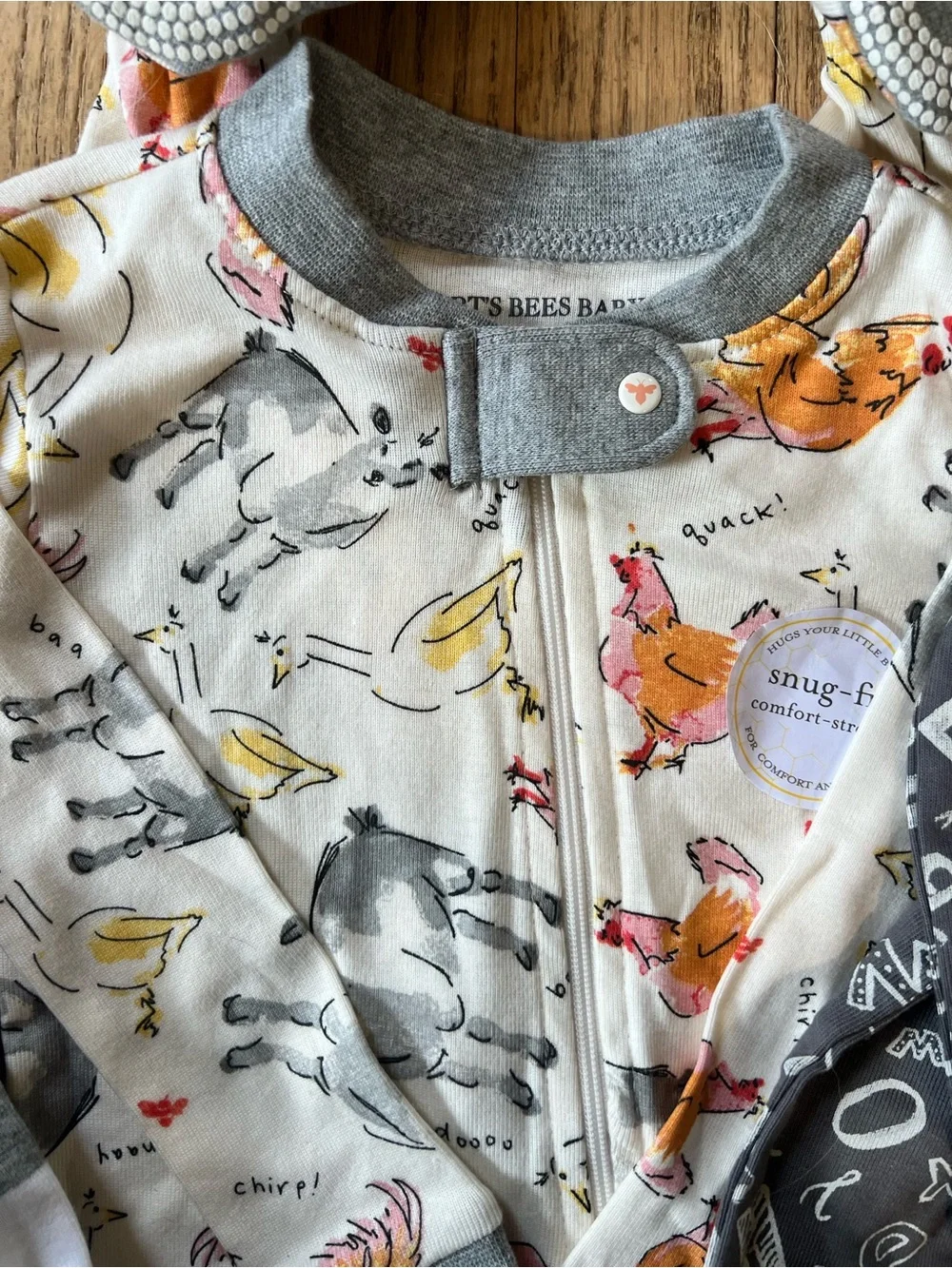 Burt's Bees Baby Gray & White Patterned Footed Pajama Set (3-Pack)